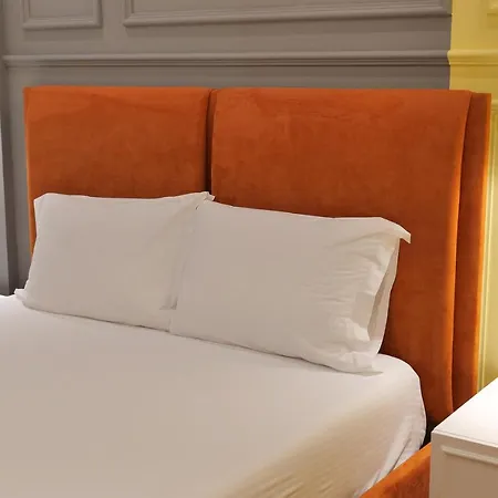 The View 卡萨米尔