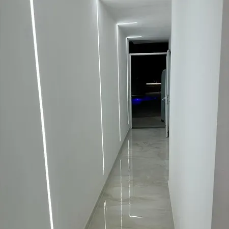 The View Hotel Ksamil